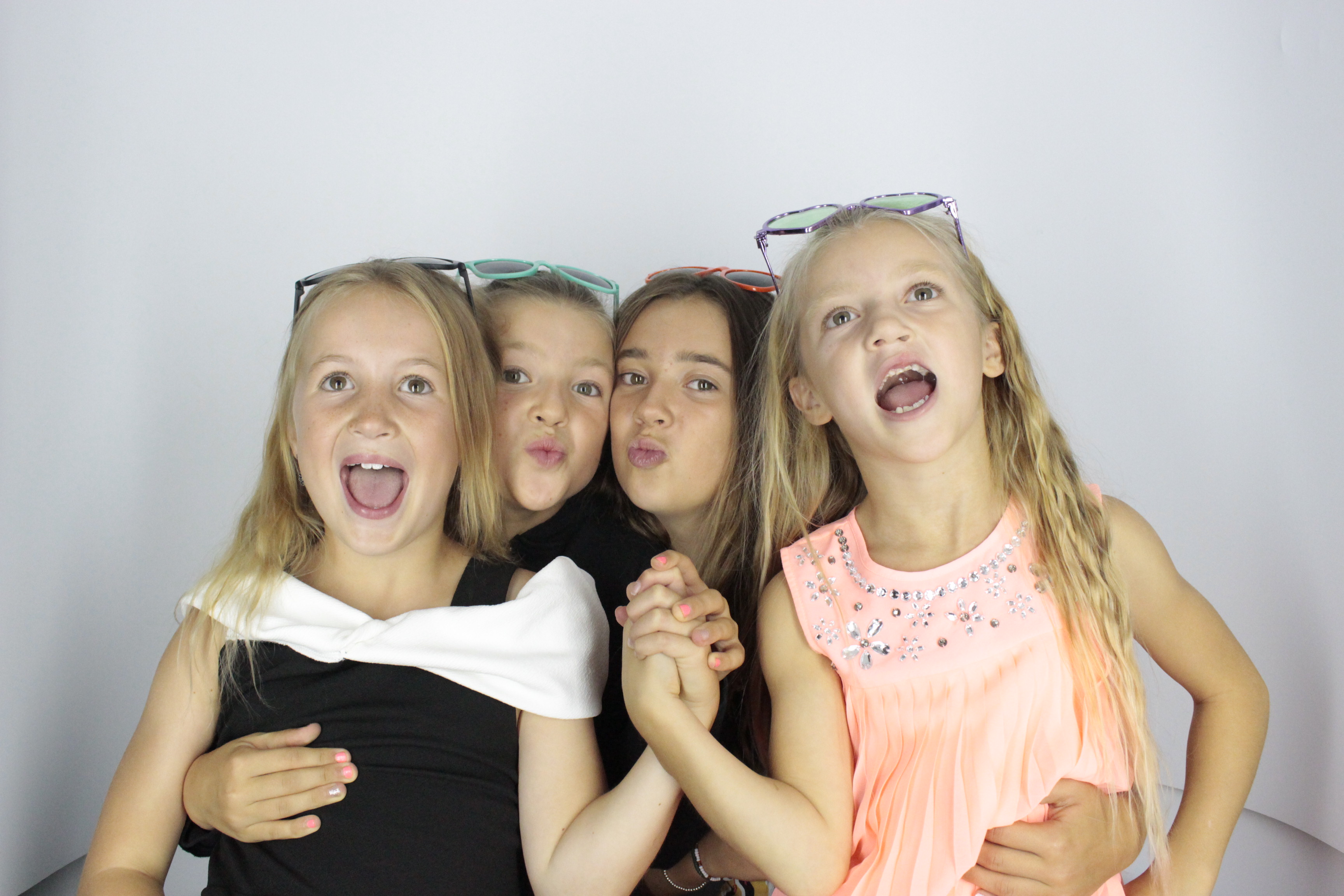  Heather & Daniel's Wedding | View more photos from the event at gallery.myphotoboothexperience.co.uk/u/MyPhotoBoothExperienceLtd/Heather-Daniels-Wedding